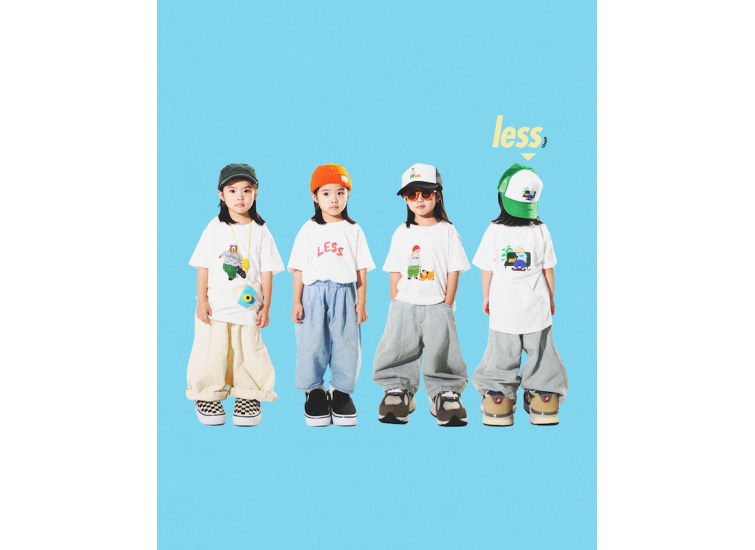 LESS X CHARR - Kids T-Shirt